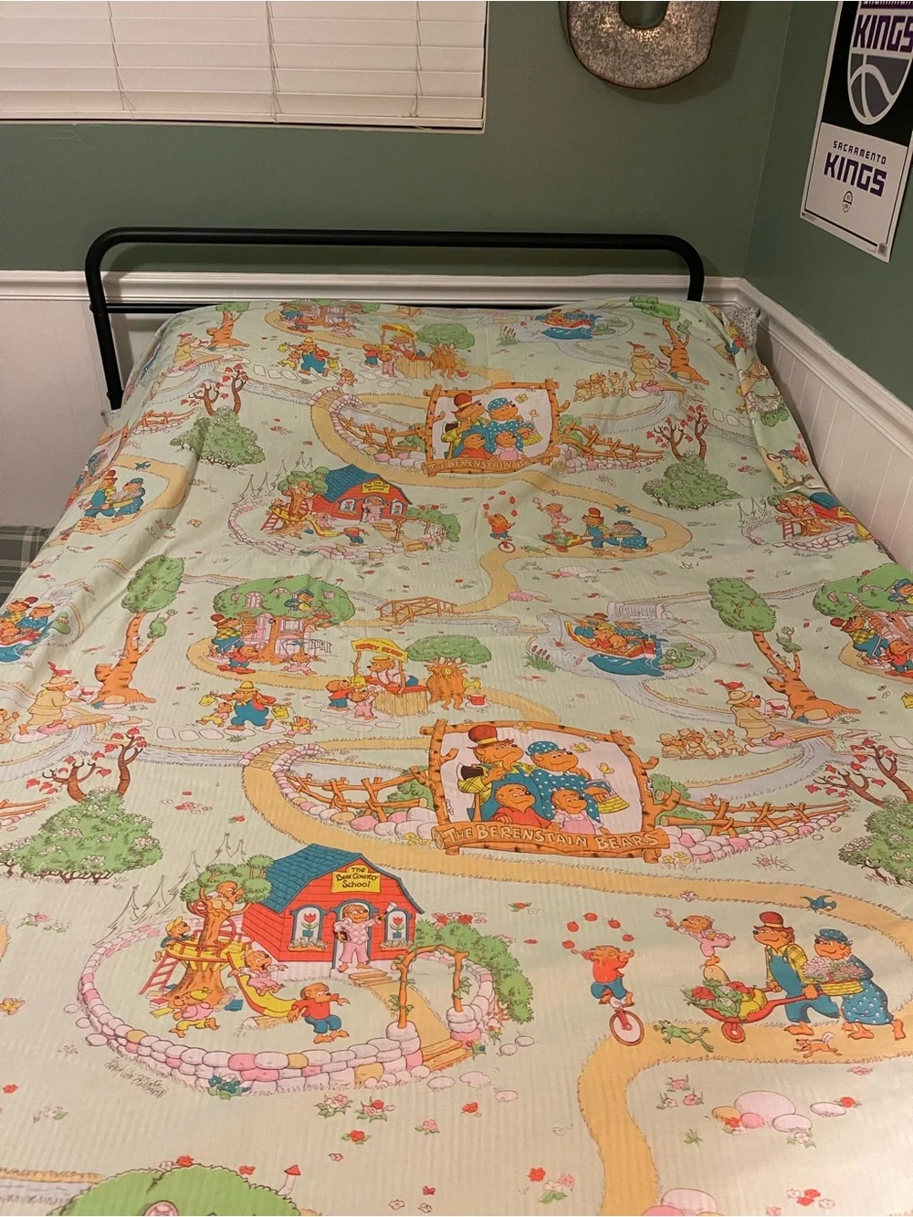 Vintage berenstain bears
